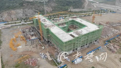 百年大計(jì),教育先行 十堰這所新建的小學(xué)封頂了 柯家